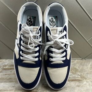 Vans LowLand Comfy Cush men’s shoes. Men’s size 13. Navy blue and off white.